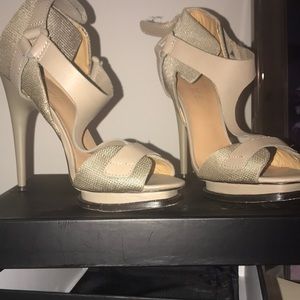 L A M B heels Taupe like new worn 2 times